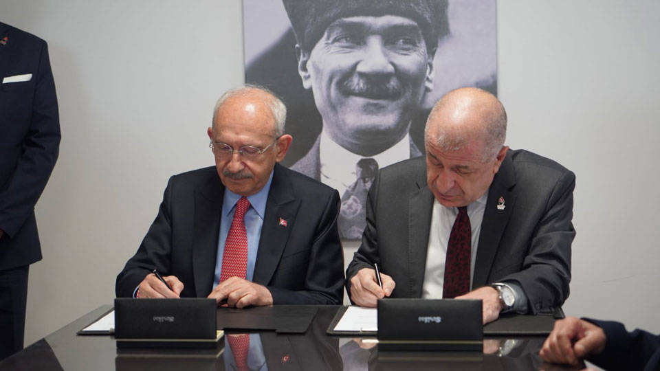 Ümit Özdağ ve Kemal Kılıçdaroğlu arasında protokol imzalandı! İşte detaylar