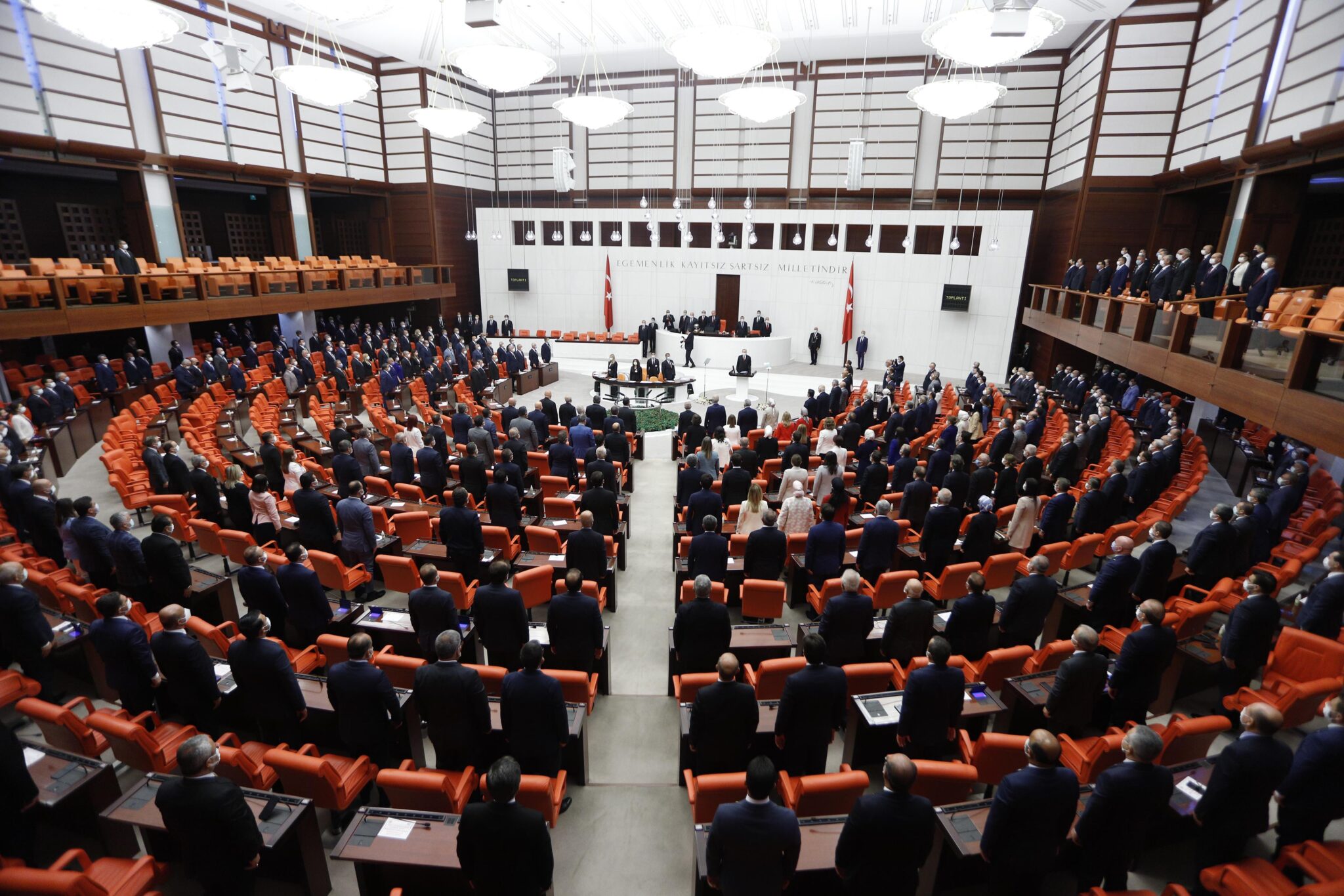 Türkiye Büyük Millet Meclisi 28. Dönem Çanakkale Milletvekilleri Kim? Yapay Zekaya Sorduk