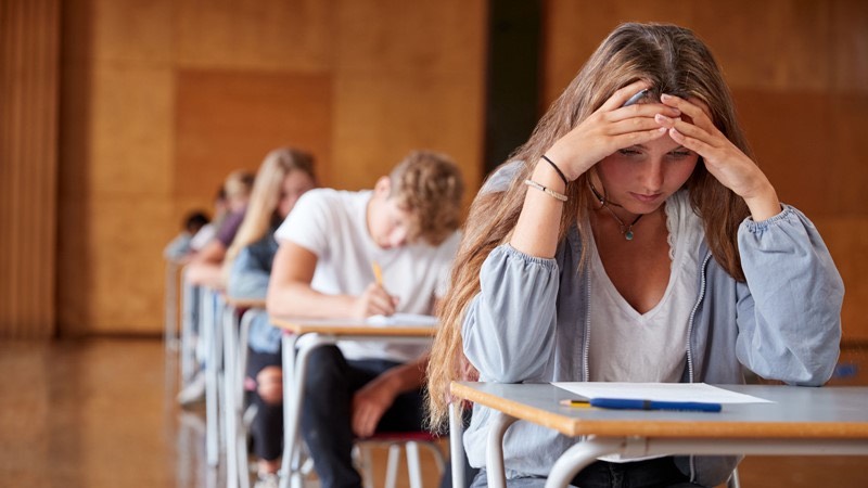Sınav kaygısıyla başa çıkmak için öneriler: Ailelere ve öğrencilere uzman uyarısı