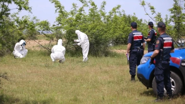 Kırklareli'nde vahşet! Çalılık alanda çuval içinde parçalanmış bir erkek cesedi bulundu!