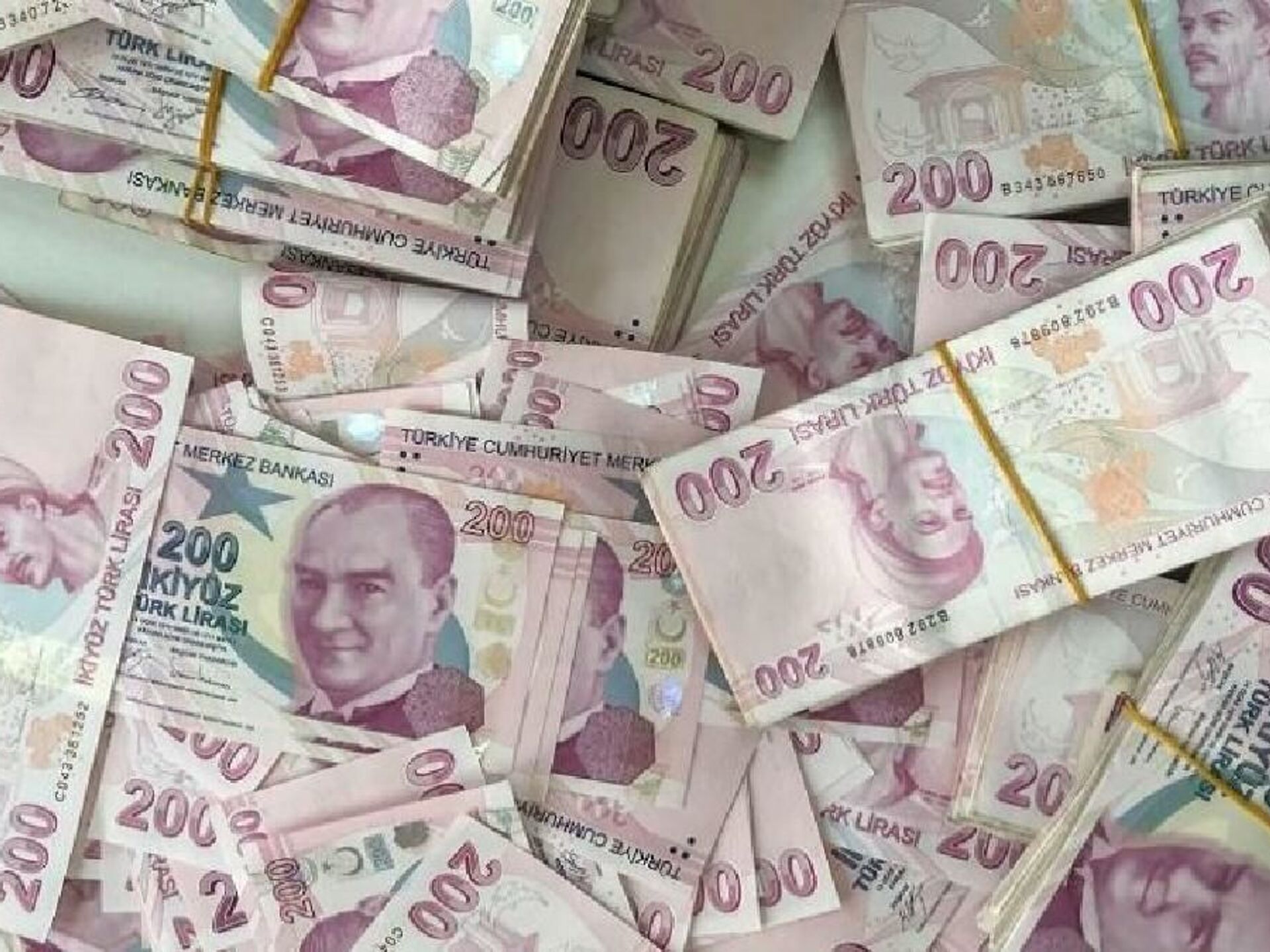 1 Milyon TL'nin Aylık Faiz Getirisi Ne Kadar? ALTINI DOLARI GEÇTİ: En Yüksek Getiri Sağlayan Bankalar