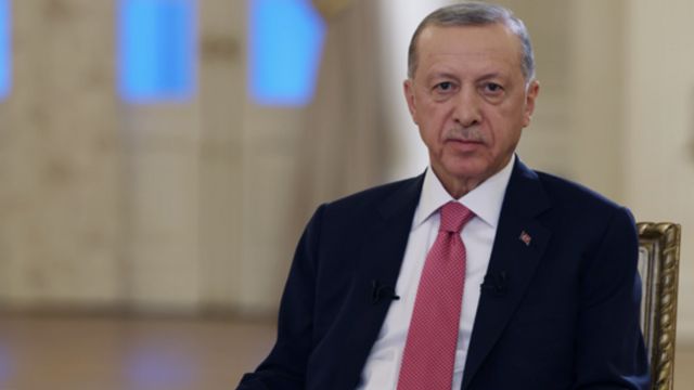 Cumhurbaşkanı Erdoğan'ın Masasına Geldi! Memura Toplu Sözleşme Zammında Sona Gelindi! İşte Tüm Detaylar