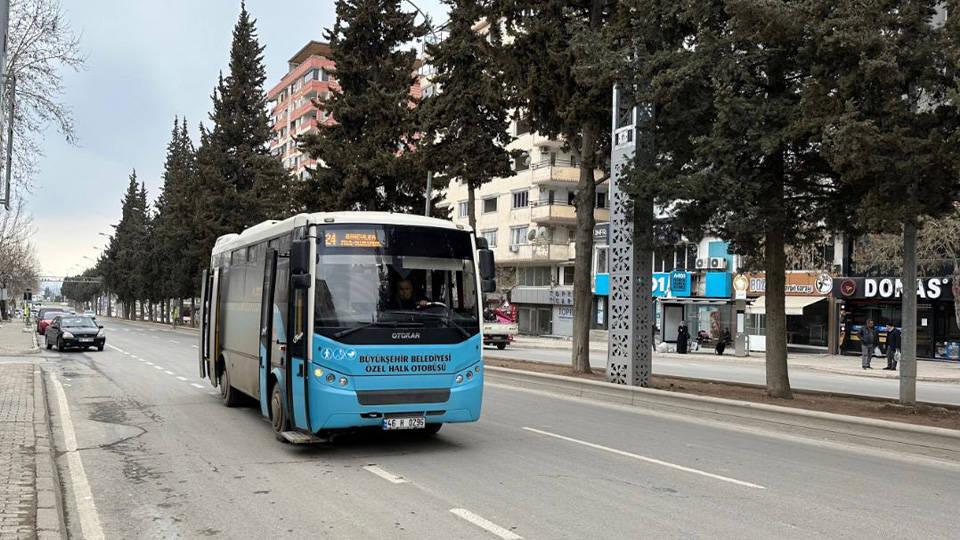 Akaryakıt Fiyatları Yükseldi, Farklı İllerde Toplu Taşıma Fiyatlarına Zam Geliyor! Zamlı Fiyat Listesi