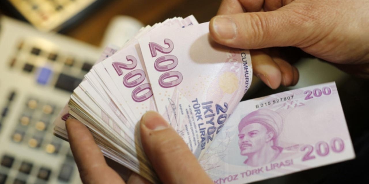 Torba Yasa'da Yeni Gelişme! 15+9 Madde İçin Kollar Sıvandı! EYT Staj Sigortası, BAĞKUR Affı, 2000 Sonrası Kademeli Kısmi Emeklilik, 5000 Prim...