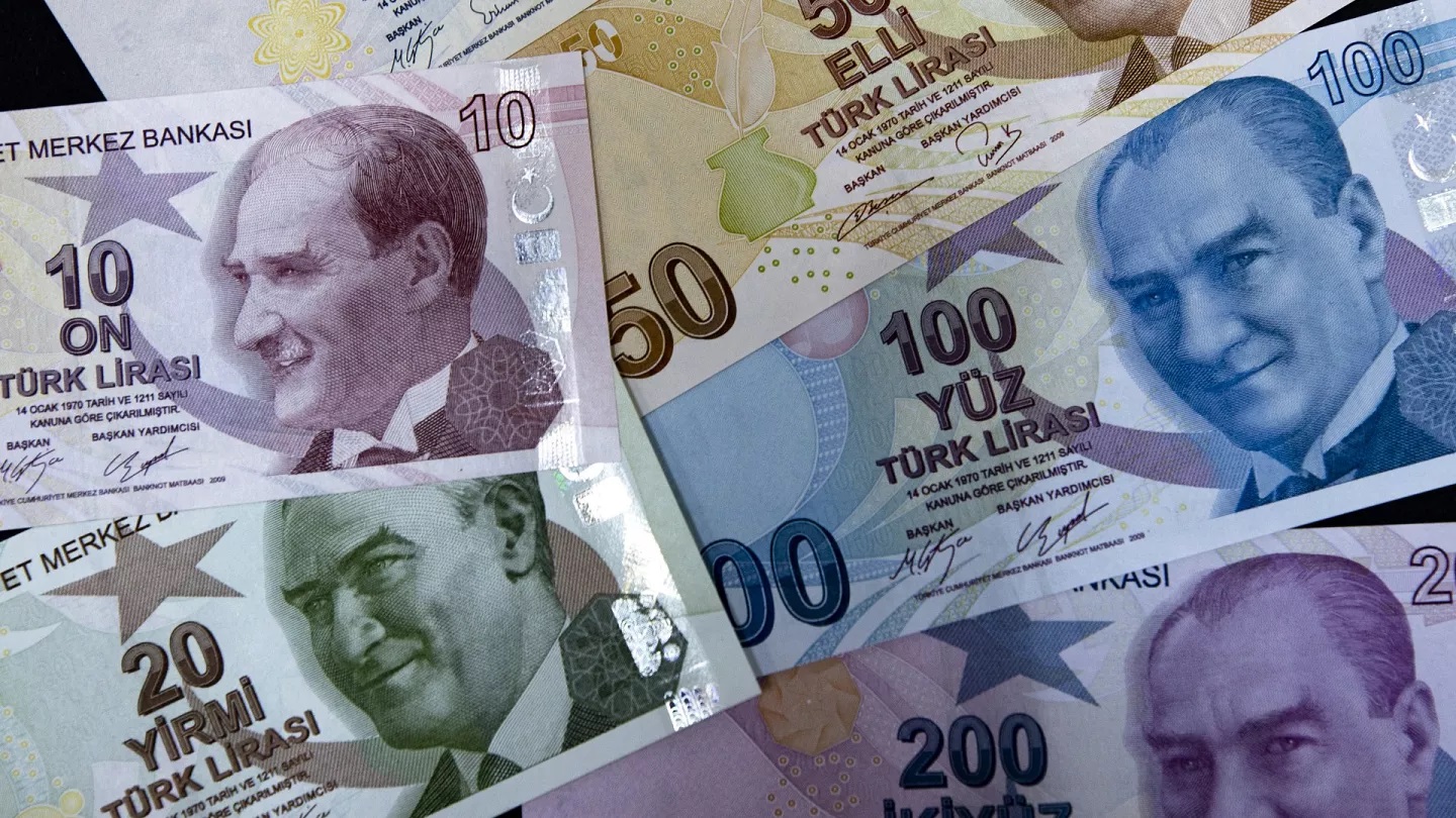 Ziraat Bankası'ndan Emeklilere Özel 100.000 TL Kredi! Düşük Faiz Oranlarıyla Kredi Müjdesi