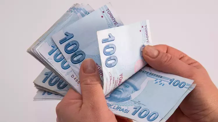 Merkez Bankası Faizleri Kararı Sonrası Mevduat Faizlerinde SON DURUM! Parasını Bankaya Yatıranlara Aylık 14.159 TL Kazanıyor