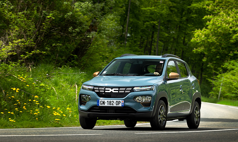 Türkiye'deki EN UCUZ ELEKTRİKLİ Otomobil! Dacia Spring Fiyatıyla Görenleri Şaşırtıyor
