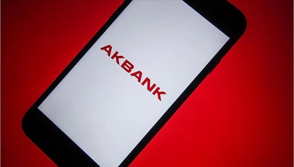 Akbank'tan Sürpriz Kampanyan! Müşterilerine Para Dağıtıyor! Kartı Olanlar Kontrol Etsin 1800 TL Yatırılacak