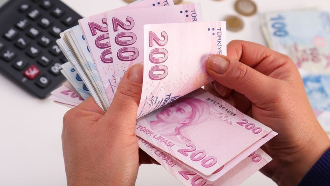 SGK-SSK, BAĞKUR Emeklilerine Müjde! 10.500 TL Ödeme Yarın Hesaplara Yatırılacak