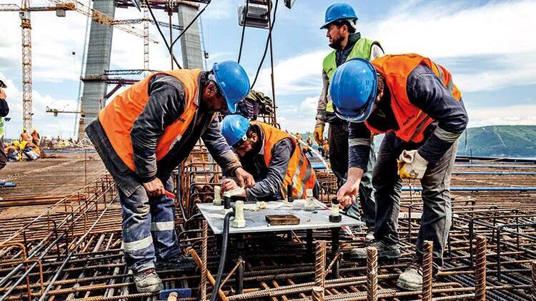 Taşeron İşçilere Kadro Düzenlemesi Meclis'ten Onay Aldı: 900 Bin İşçi Kadroya Geçiyor! Kimler Kadroya Geçirilecek?