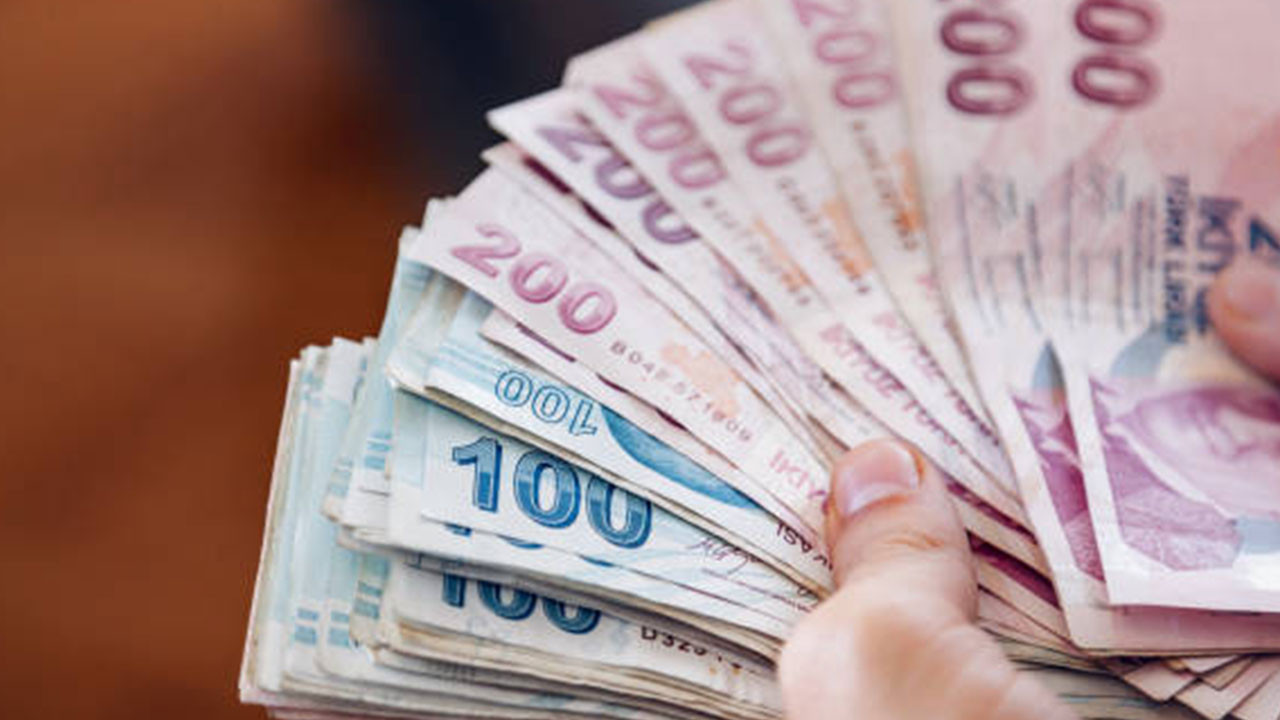 Acil Nakit İhtiyacı Olana 100.000 TL Para! Denizbank Kesenin Ağzını Açtı! Başvuran Herkes Onaylanıyor