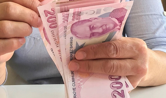 Çalışmayan ev hanımlarına emeklilik başvurusu şartları ve başvuru formu! Ev hanımı nasıl emekli olur?