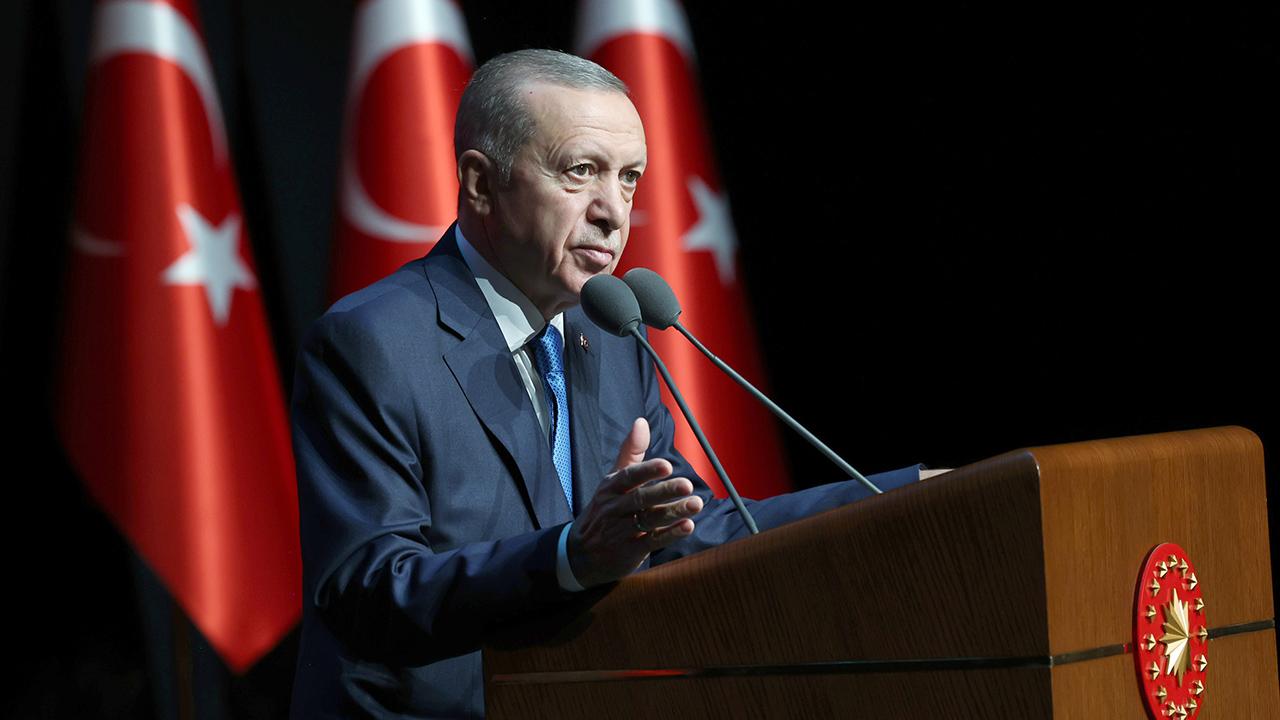 Cumhurbaşkanı Erdoğan Onayladı! Faizsiz 150.000 TL Kredisi: İşte Detaylar ve Kimler Yararlanabilecek!