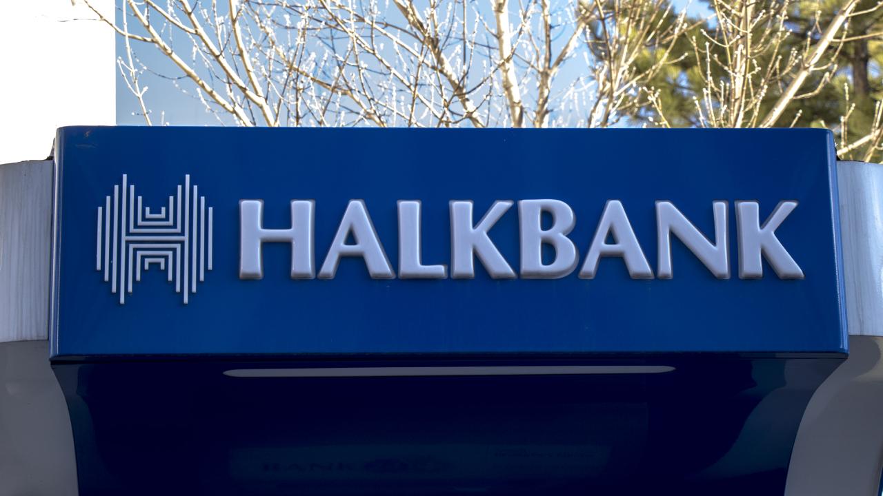 Kara Kara Borcunu Nasıl Ödeyeceğini Düşünenlere Halkbank'tan Dev Kıyak! 36 Ay Vadeli 50.000 TL Kredi