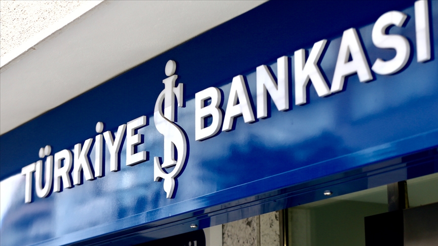 İş Bankası, 55 Bin Çalışan ve Emeklisine Cumhuriyetin 100. Yılına Özel Altın Hediye Ediyor