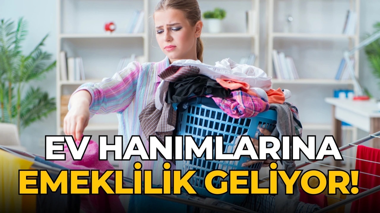 Ev Hanımları Emekli Oluyor! Bakanlık Duyurdu! İlk Başta 3 Çocuk ve Üzeri Olanlar Emekli Olacak