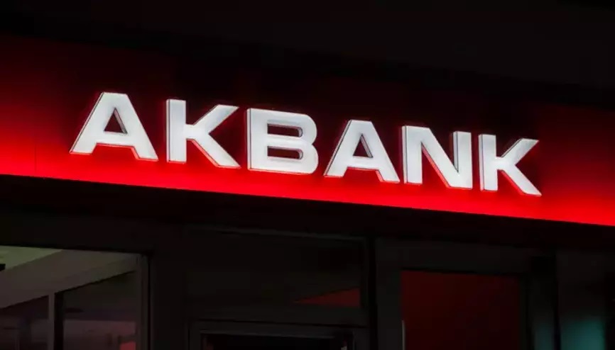 Akbank Kart Sahiplerine 75.000 TL Para Dağıtıyor! ATM'den Paranızı Çekebilirsiniz