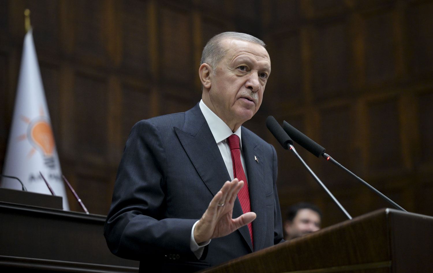 Cumhurbaşkanı Erdoğan'dan Beklenmedik Kararlar! Mal Varlığı DONDURULANLAR LİSTESİ Yayımlandı