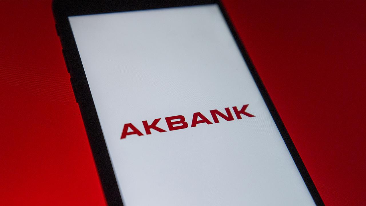 Akbank Uygulamasını İndirenlere 10.000 TL Ödül