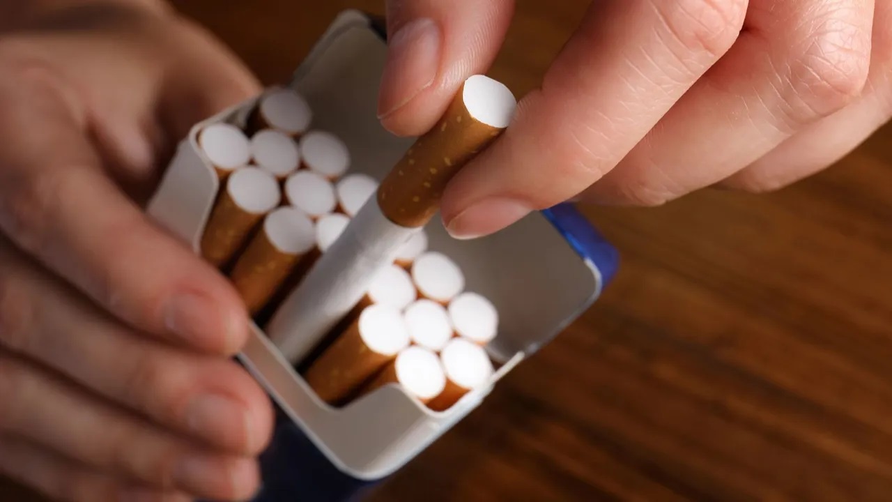 Sigara Yeni Haftaya Zamlı Başlıyor! 10 TL Birden Zam Geldi! Zamlı Sigara Fiyatları