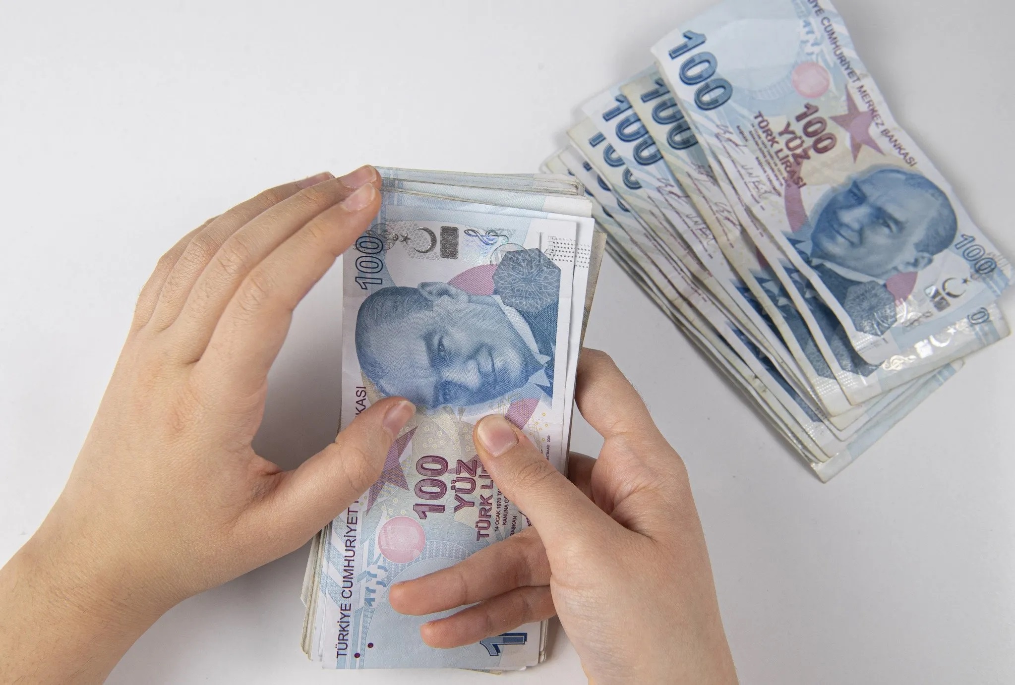 Ziraat Bankası Hesabı Olanlara 25.000 TL Nakit Para! TC Kimliğiyle Gelen Ödemesini Alır