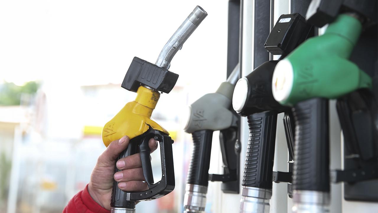 Akaryakıta REKOR ZAM! Yeni Fiyatlar Can Yakacak Seviyede! Benzin, Motorin, LPG Ne Kadar Oldu?