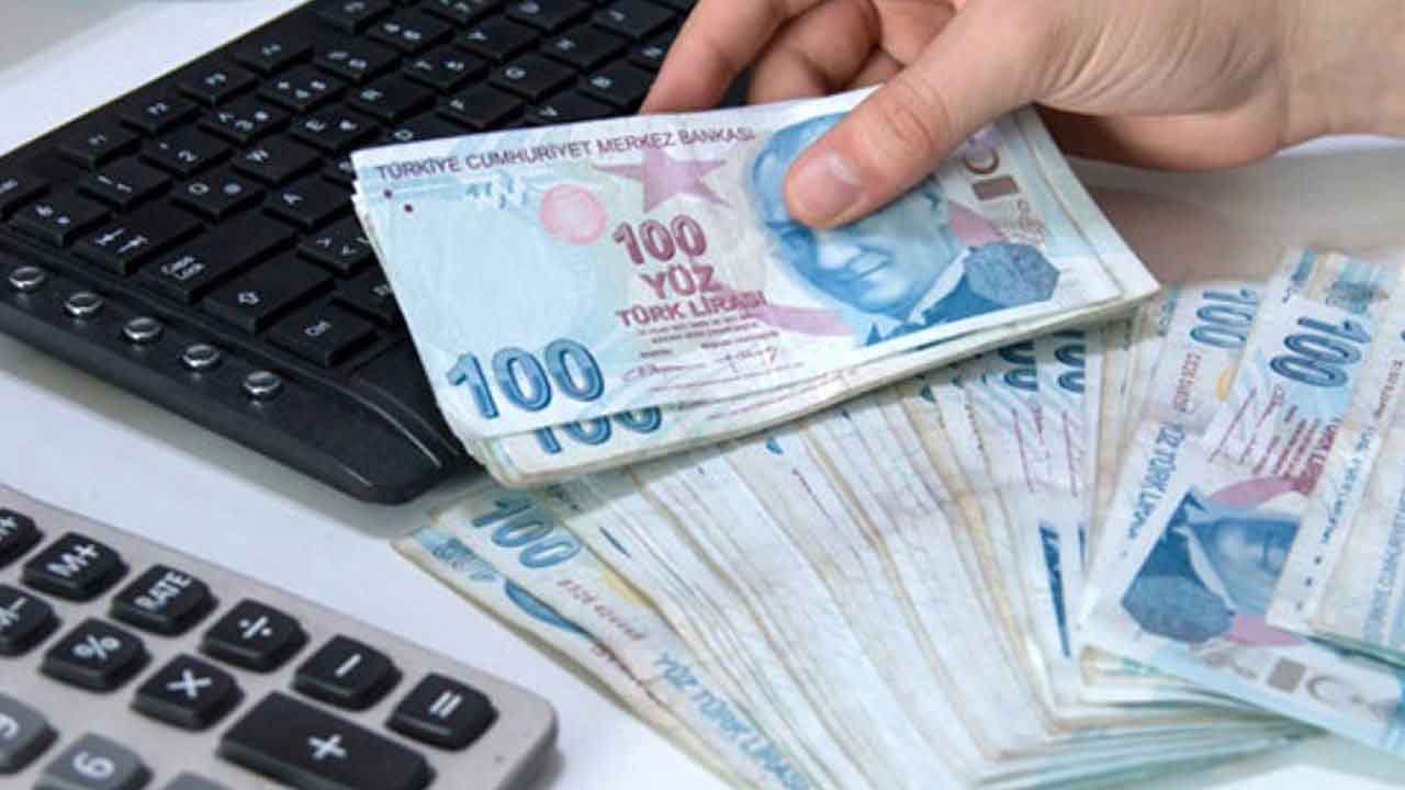 Halkbank'tan Emeklilere 10.000 TL Geri Ödemesiz Nakit Para! Aralık Ayı Boyunca Tüm Emekliler Alabilir