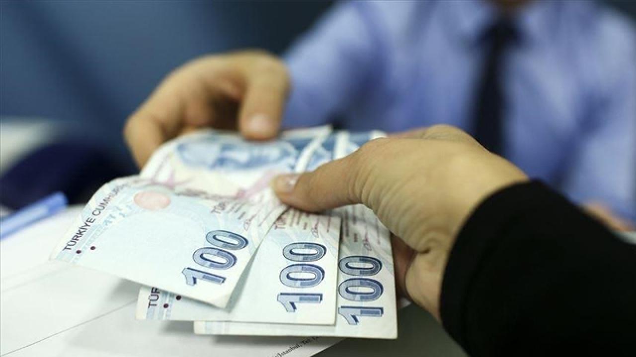 AK Parti'den Emekliye Yüzde 50 Zam Geldi: 2024 Emekli ve Memurların Maaşları Ne Kadar Olacak? İşte Yeni Açıklama