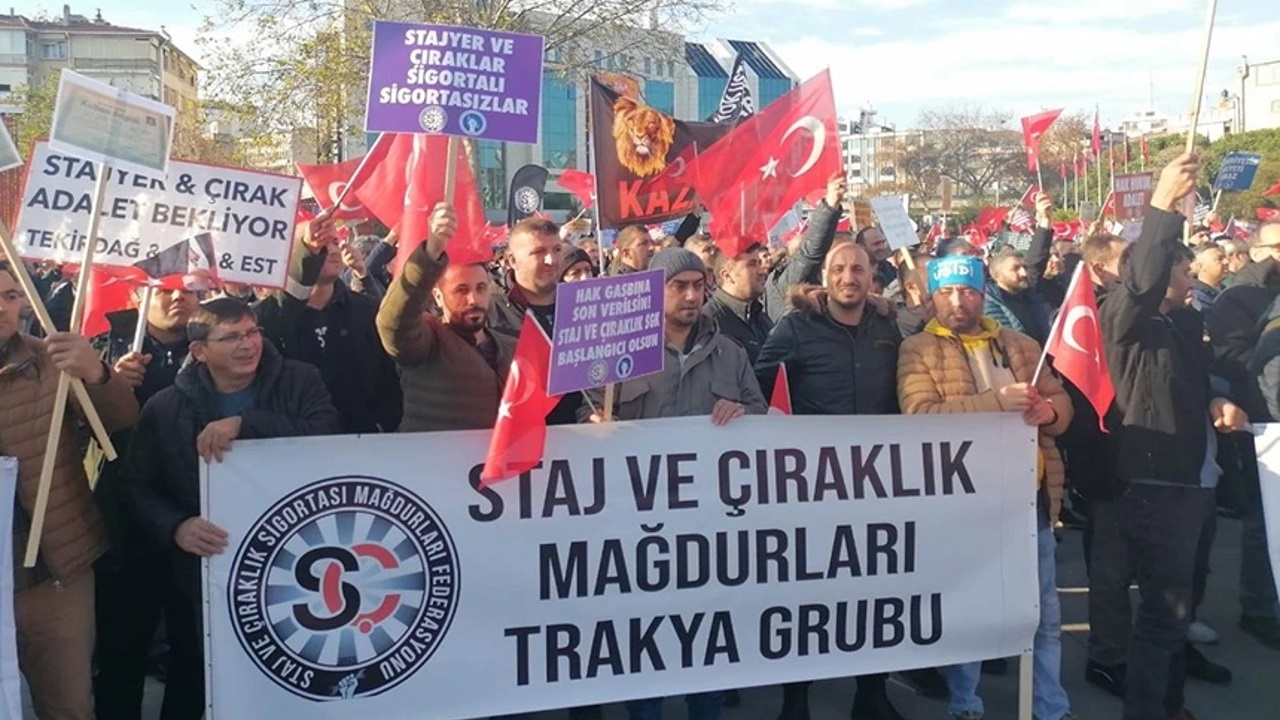 Staj ve Çıraklık Sigortası Mağdurlarına Güzel Haber! 2 Yıllık Prim Eklenecek! Emeklilik Yaşınız 54'e Çekildi