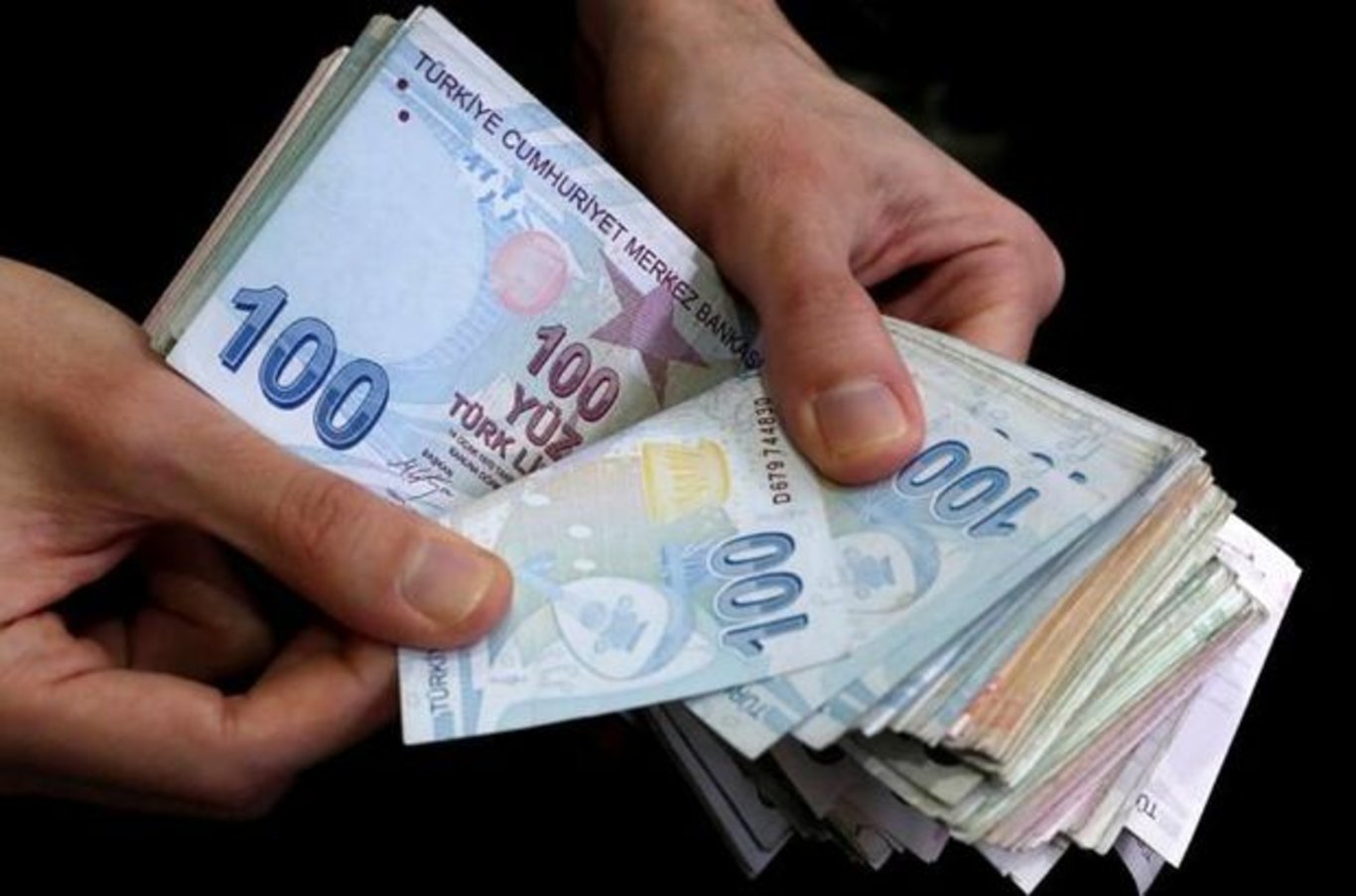 Borçları Olana Bir Müjde de Devletten Geldi! Kamu Bankası O Kişilere Destek Sağlayacak