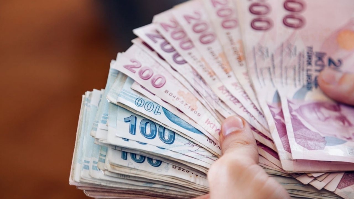 Garanti Bankası'ndan Emeklilere 20.500 TL Promosyon Teklifi! 3 Yıl Kalma Sözü Verene Anında Ödeme