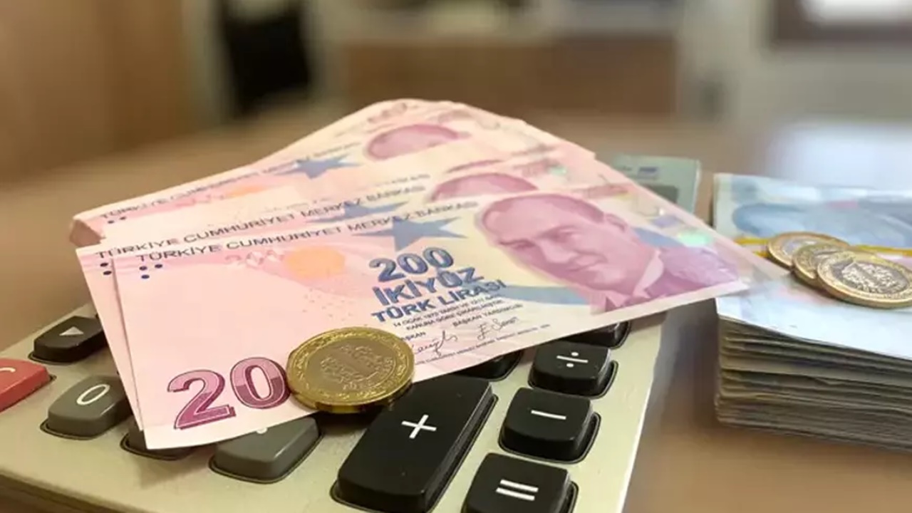 2000 Sonrası SGK Girişlilere Çifte Müjde! Erken Emeklilik Şansı ve Ek İkramiye Dönemi Başladı