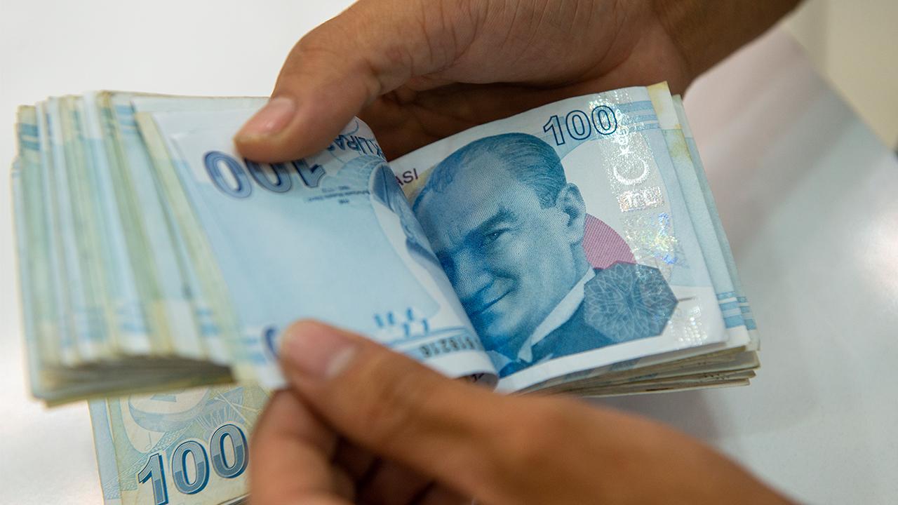 İş Bankası Açıkladı! Emeklilere Ek Ödeme Ayarlandı! Tek Başvuruyla Kolay Ödeme