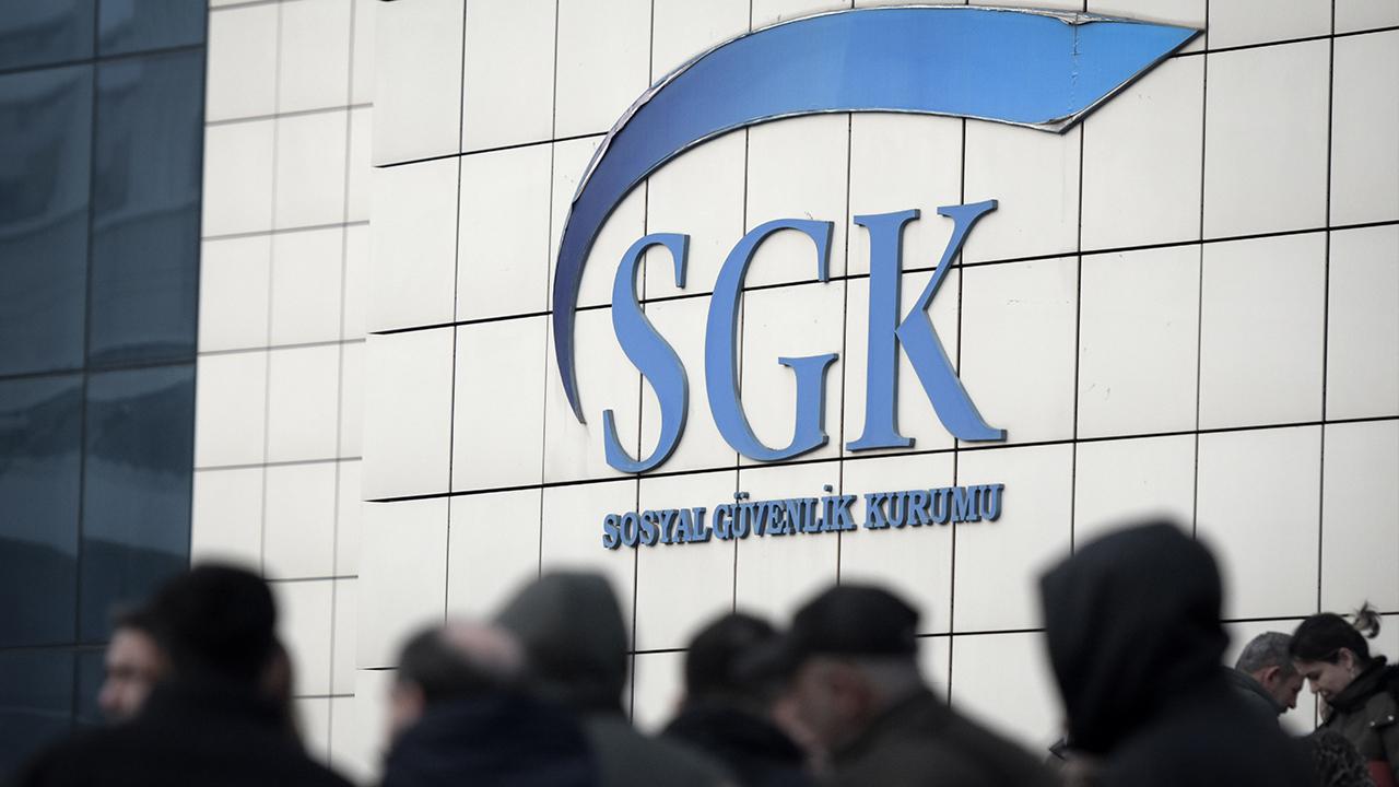 SGK Emeklilerine Karşılıksız 12.500 TL Ödeme Dağıtılacak! Toplu Para Ödeme Açıklaması