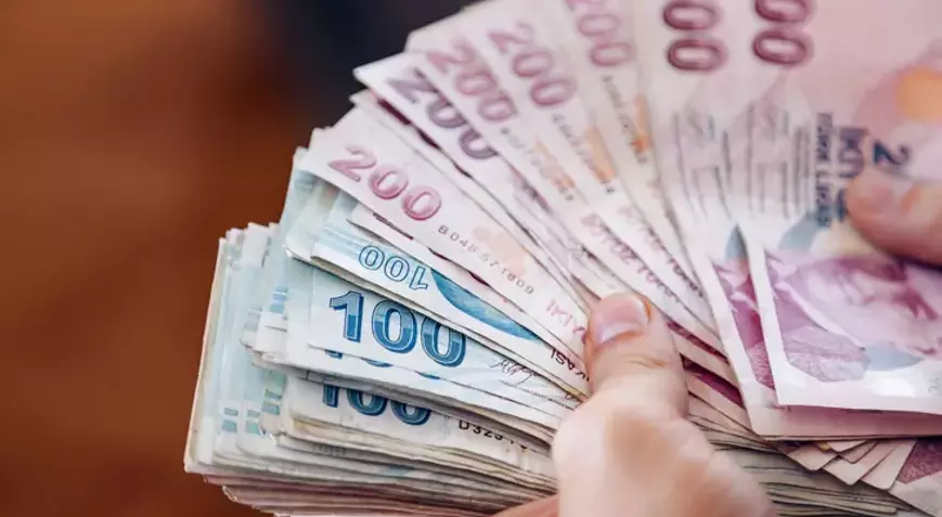 Emekliye Ek Zam Sürprizini Bakan Işıkhan Açıklandı! Emekli Maaşlarına 4.500 TL Daha Ek Ödeme Yapılacak