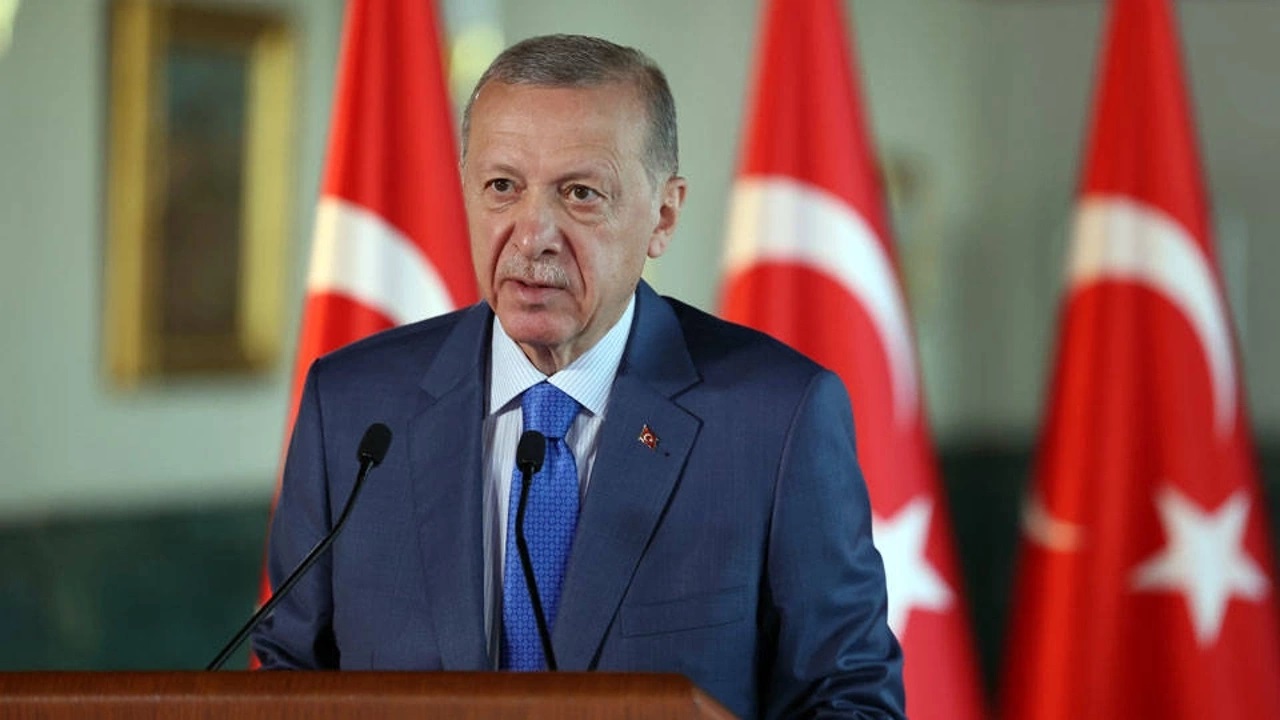 Cumhurbaşkanı Erdoğan Açıkladı! Kişi B Başı 100 Bin TL Borç Kapatma Kredisi Verilecek