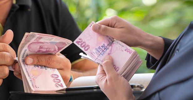 Emeklilere Özel: Ziraat Bankası ve Vakıfbank'tan 10.300 TL Nakit Avans İmkanı