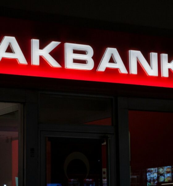 Akbank Mevduat Faizlerini Güncelledi! 50.000 TL'nin Kazancı 6.000 TL'ye Yükseldi
