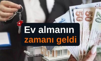 Konut Kredilerinde Sert Düşüş: Ev Almanın Tam Zamanı mı? Türkiye’de yüksek enflasyon ve ekonomik sıkıntılar, ev sahibi olmayı giderek zorlaştırıyor. Bankalar da bu zorlu ekonomik koşullara uyum sağlamak adına konut kredisi faiz oranlarını güncelledi. Ancak, bu güncellemeler konut kredisi faiz oranlarında sert düşüşler yaşanmasına neden oldu. Peki, bu durumda ev almanın zamanı geldi mi? Yükselen Enflasyon ve Konut Kredileri Son dönemde artan enflasyon, ev sahibi olma hayalini birçok kişi için zorlaştırıyor. Yüksek enflasyon ve faiz oranları, konut kredisi faizlerini doğrudan etkiliyor ve bu da vatandaşların ev sahibi olma umutlarını azaltıyor. Ancak, bankalar tarafından sunulan güncellenmiş konut kredisi faiz oranları, fırsatları değerlendirmek isteyenler için yeni bir kapı aralıyor. Banka Banka Konut Kredisi Faiz Oranları Ev sahibi olmayı planlayanlar için bankaların sunduğu yeni konut kredisi faiz oranları oldukça merak ediliyor. İşte, 3 milyon TL konut kredisi için bankaların sunduğu faiz oranları ve geri ödeme planları: Akbank Faiz Oranı: %3,05 Aylık Taksit: 94.056 TL Toplam Geri Ödeme: 11.316.388 TL İş Bankası Faiz Oranı: %3,05 Aylık Taksit: 94.056 TL Toplam Geri Ödeme: 11.316.388 TL Kuveyt Türk Faiz Oranı: %3,09 Aylık Taksit: 95.168 TL Toplam Geri Ödeme: 11.444.723 TL VakıfBank Faiz Oranı: %3,89 Aylık Taksit: 117.909 TL Toplam Geri Ödeme: 14.175.171 TL ING Bank Faiz Oranı: %3,14 Aylık Taksit: 95.563 TL Toplam Geri Ödeme: 11.612.741 TL Garanti BBVA Faiz Oranı: %3,20 Aylık Taksit: 98.242 TL Toplam Geri Ödeme: 11.818.896 TL Yapı Kredi Faiz Oranı: %3,55 Aylık Taksit: 108.144 TL Toplam Geri Ödeme: 13.001.511 TL Ziraat Bankası Faiz Oranı: %4,29 Aylık Taksit: 129.538 TL Toplam Geri Ödeme: 15.566.941 TL DenizBank Faiz Oranı: %4,49 Aylık Taksit: 135.396 TL Toplam Geri Ödeme: 16.269.485 TL Türkiye Finans Faiz Oranı: %4,43 Aylık Taksit: 133.636 TL Toplam Geri Ödeme: 16.058.122 TL Ev Almanın Zamanı Geldi mi? Yüksek enflasyon ve faiz oranları karşısında, ev sahibi olmayı düşünenler için bankaların sunduğu yeni konut kredisi faiz oranlarını değerlendirmek önem arz ediyor. Güncellenen oranlar, konut almayı planlayanlar için finansal planlamalarını yeniden gözden geçirmeleri gerektiğini gösteriyor. Bu faiz oranlarıyla ev sahibi olma hayalinizi gerçekleştirmeniz mümkün mü? Finansal durumunuzu dikkatlice değerlendirerek, en uygun zamanı belirleyebilirsiniz. Bu haber, ev almayı planlayanların doğru kararlar verebilmesi için rehber niteliğindedir. Konut kredisi faiz oranlarındaki düşüşler, belki de uzun zamandır beklediğiniz fırsatı sunuyor olabilir.