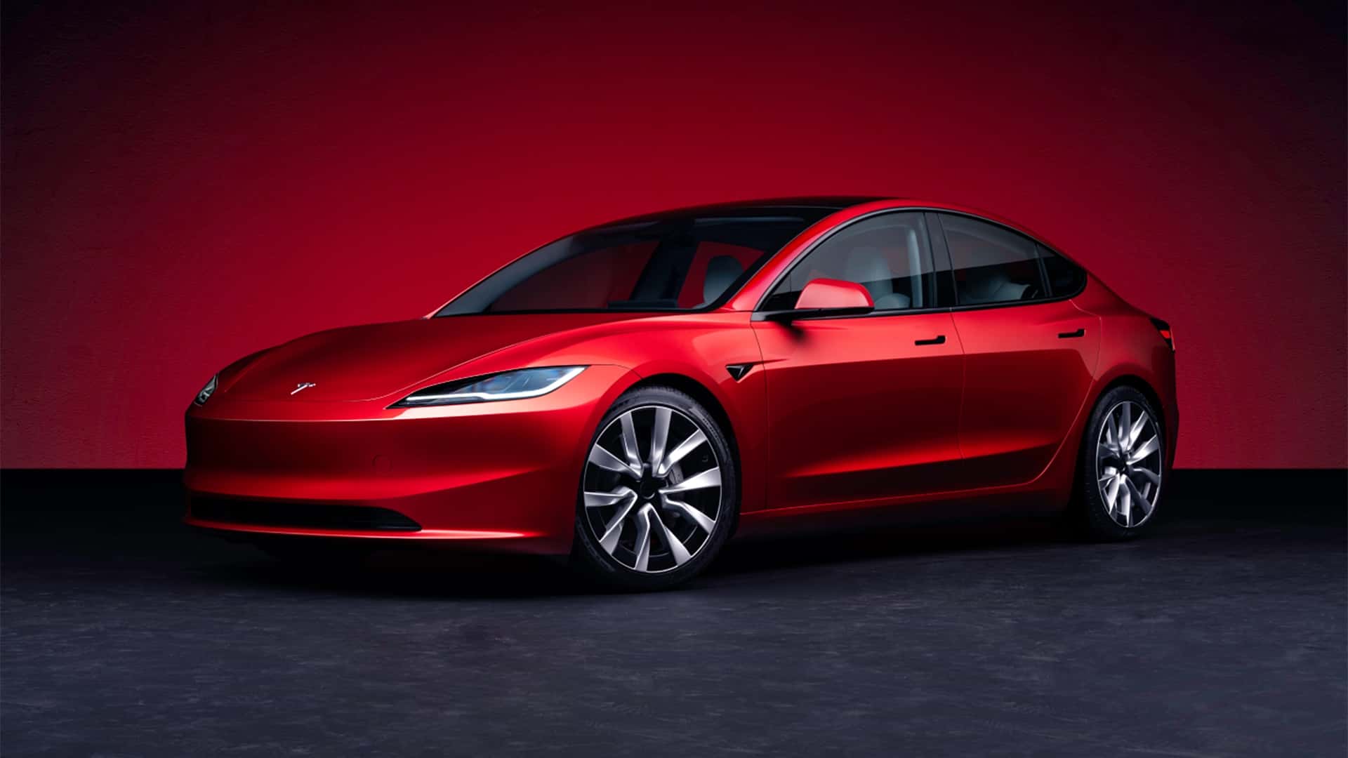 Tesla'nın Fiyatları Düştü, Hedef Yükseldi