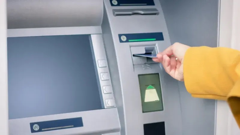 ATM’lerde yeni dönem Artık küçük banknotlar çekilemeyecek