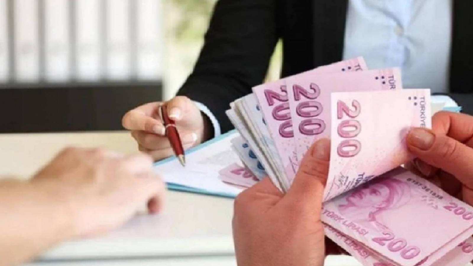 FAİZ REKOR KIRDI! 400, 500, 600 bin TL’nin faiz getirisi kaç para? Faiz oranları güncellendi