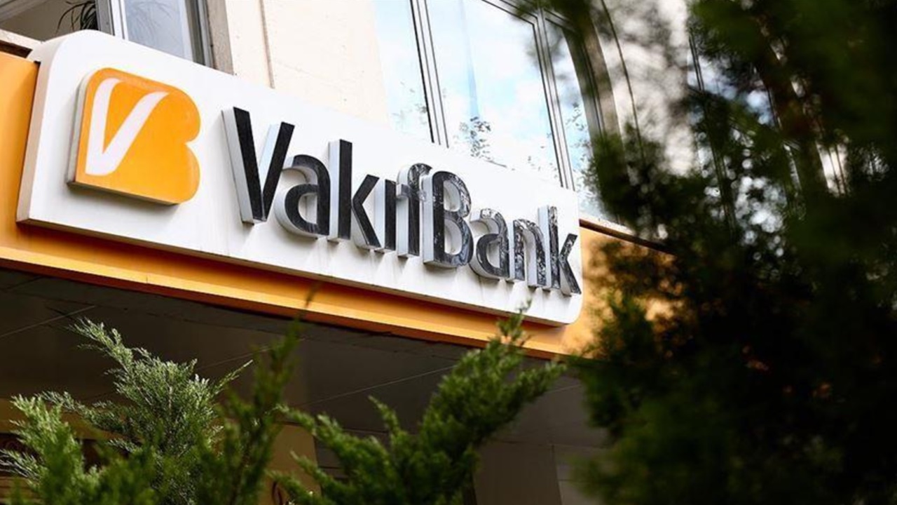 VakıfBank’tan emeklilere çifte promosyon müjdesi!