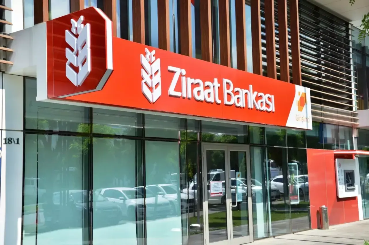 Ziraat Bankası, Vakıfbank ve Halkbank’tan emekliye müjde geldi: Emeklilere nakit desteği yolda!