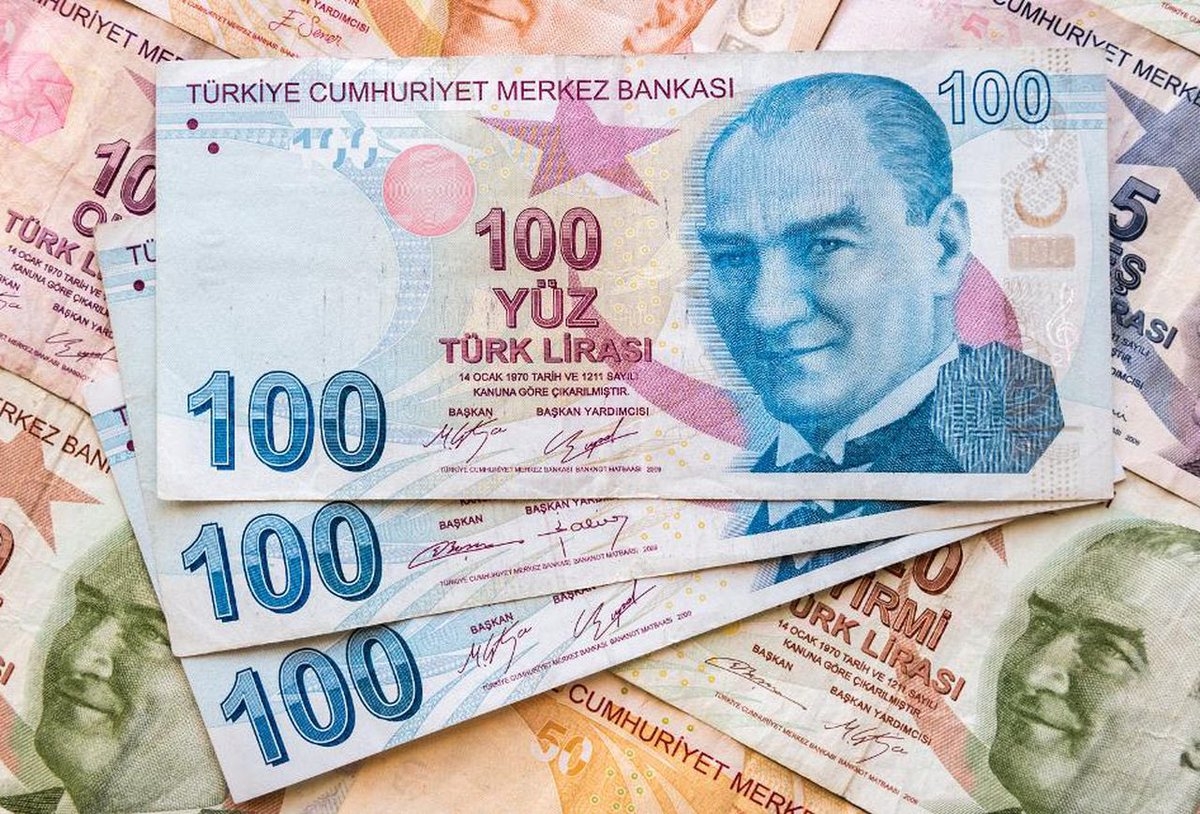 Emekli promosyon kampanyaları milyonlarca emekli tarafından yakından takip ediliyor. Ekim ayının bitmesine sayılı günler kala o banka atağa geçti. 18 bin lira promosyon ücreti duyuruldu.