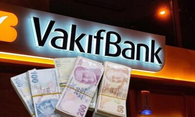 Kamu bankası VakıfBank personel alımı için ilan yayımladı. Bankadan yapılan açıklamada 8 meslek grubunda memur alımı yapılacağı bildirildi VakıfBank başvurusu nasıl yapılır? İşte VakıfBank personel alımı şartları ve sınav tarihi...