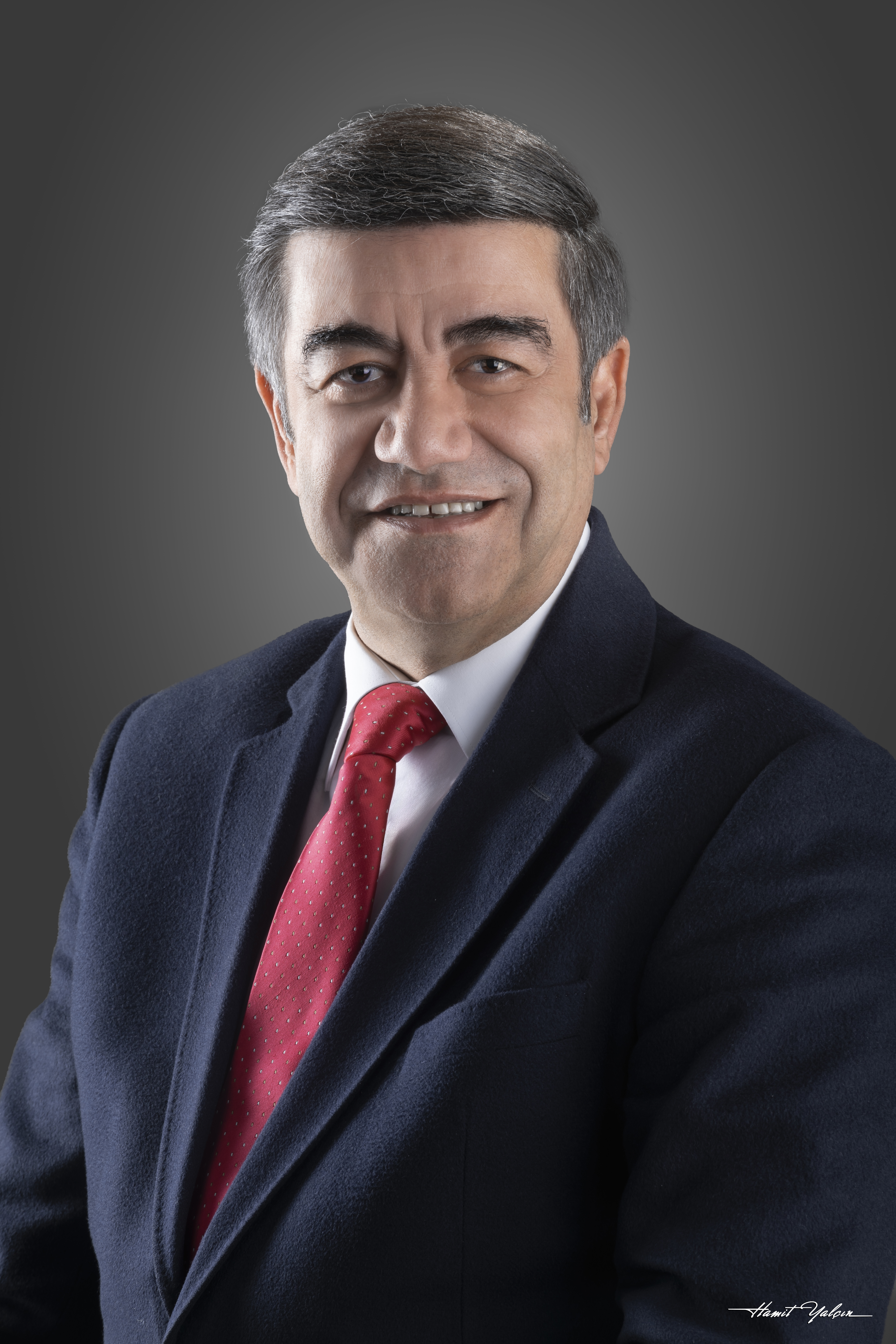 Final Eğitim Kurumları'ndan 500'e yakın öğrenciye yurt dışı  üniversit